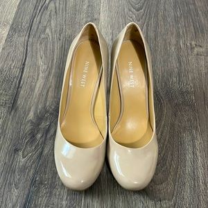 Nine West round toe heel, 7M
